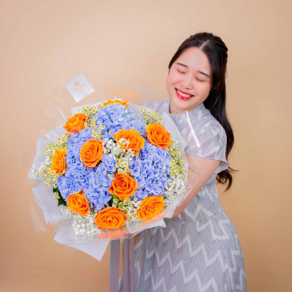 ช่อดอกไม้ Blooming Bliss ร้านดอกไม้ Blooming Posies BKK