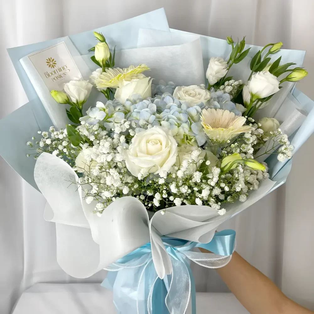 ช่อดอกไม้ Ocean Glory ช่อรับปริญญา จาก Blooming Posies BKK